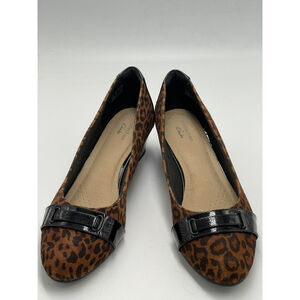 Clarks Collection Mallory Strap Suede Wedges w/Strap Detail Leopard Size 9 M